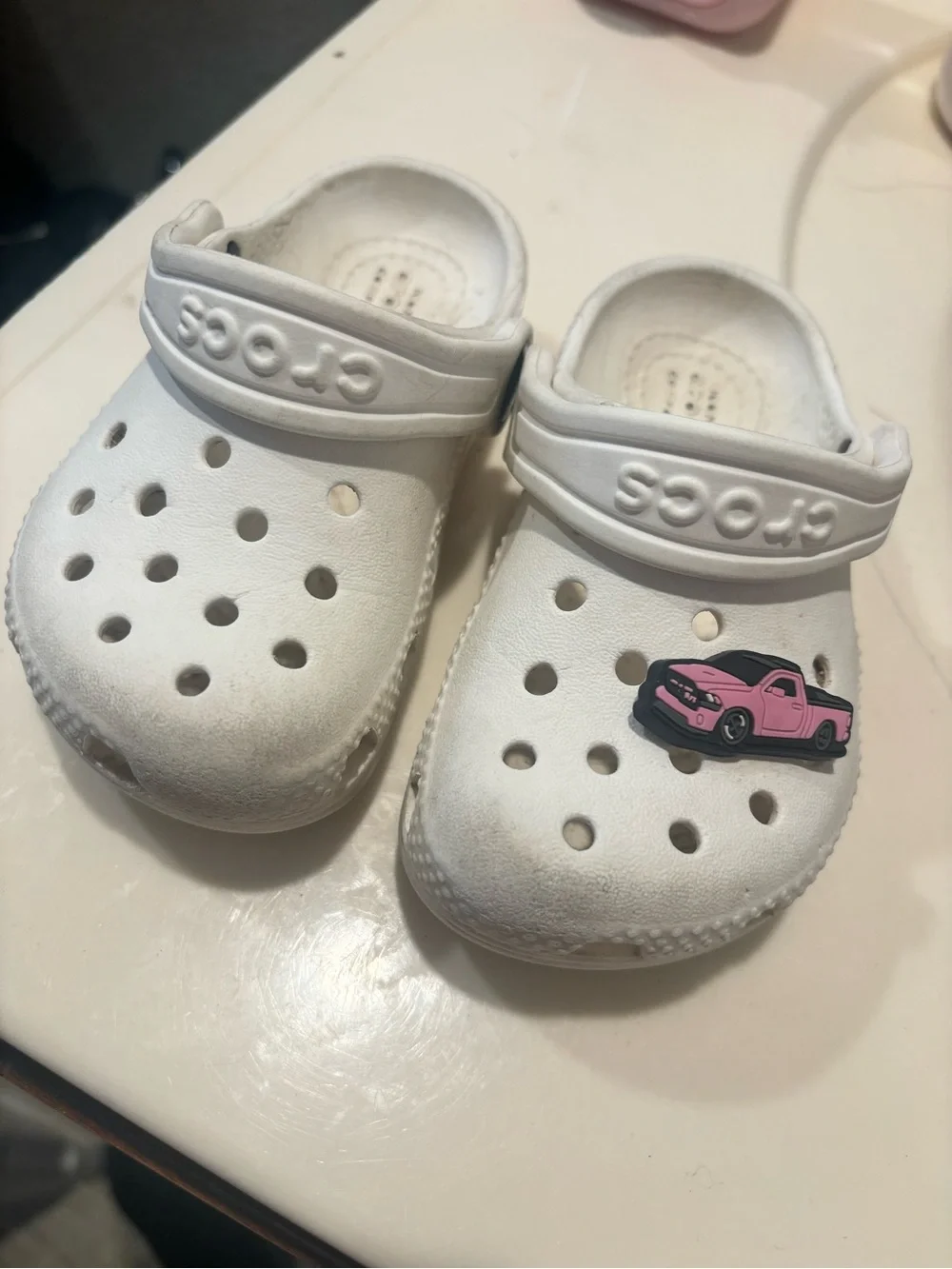 CROCS Kids Classic Clog in White with Pink Truck Jibbitz